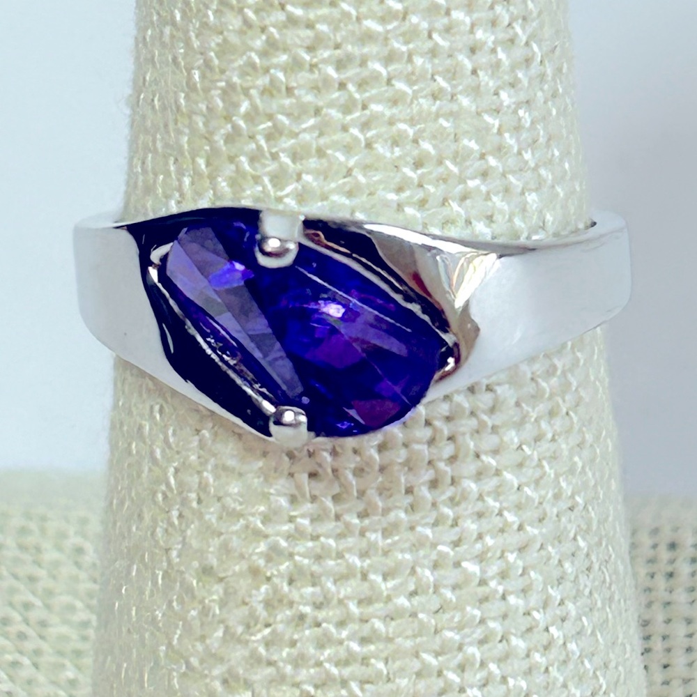 Stunning Amethyst 18k GE SRC Size 7 - Picture 7 of 10